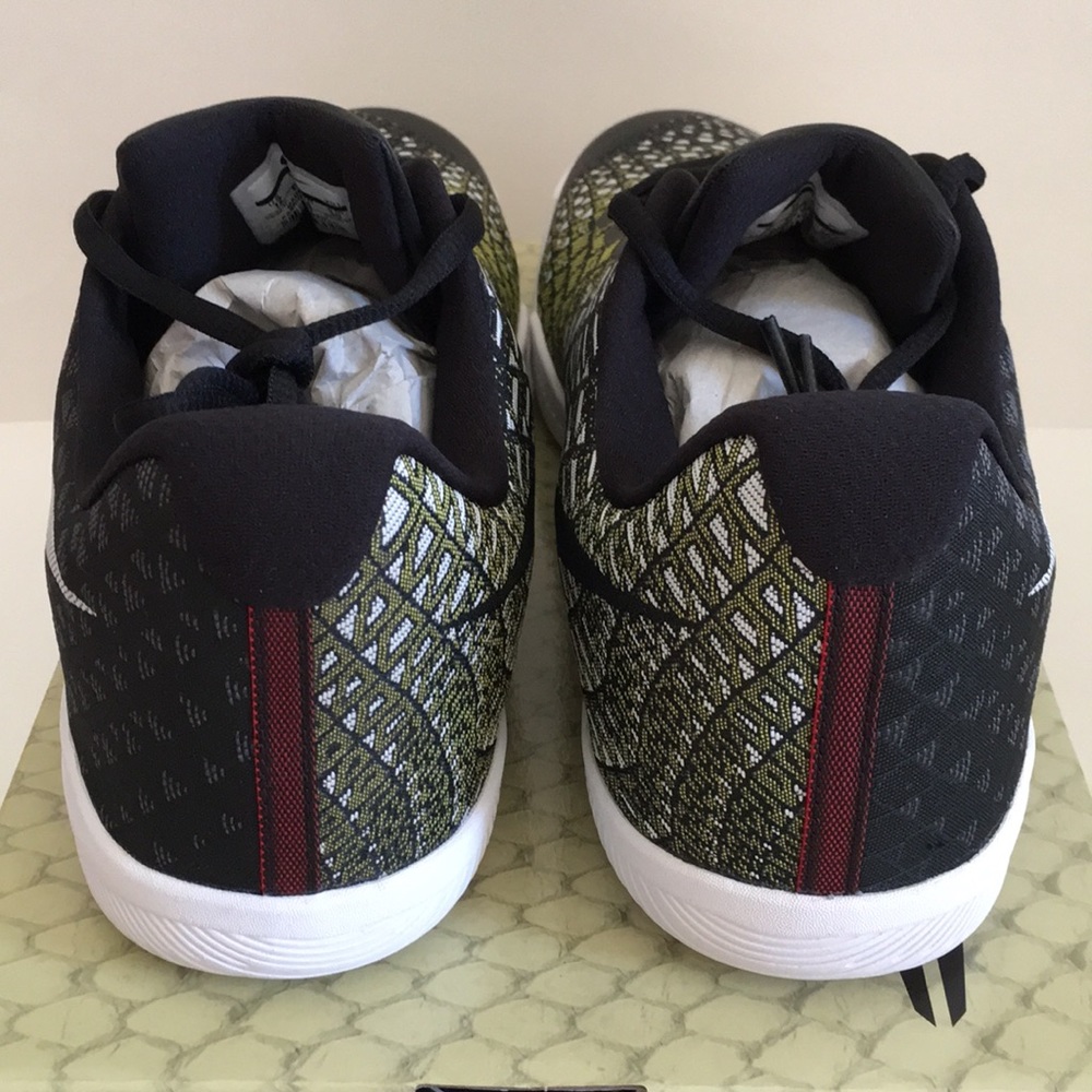 NEW Nike Men’s Kobe Basketball Shoes Sz. 12 - Picture 3 of 7